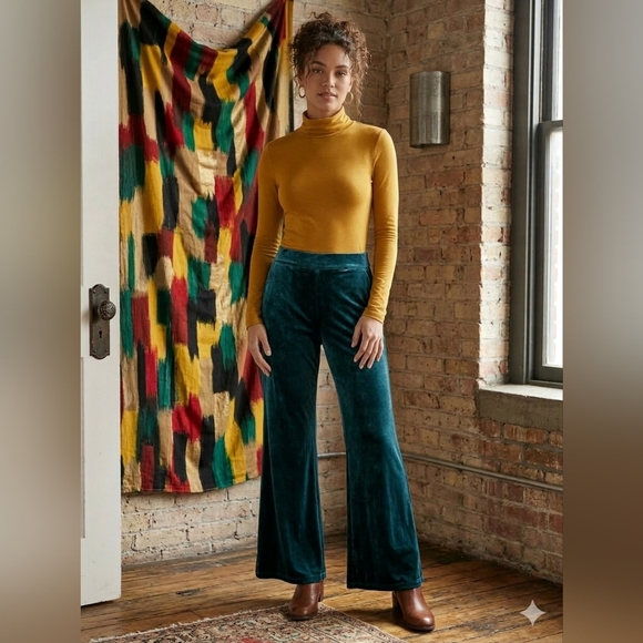 American Eagle Outfitters Pants - American Eagle Teal Blue Velvet Flare Pull On Pants Size Medium